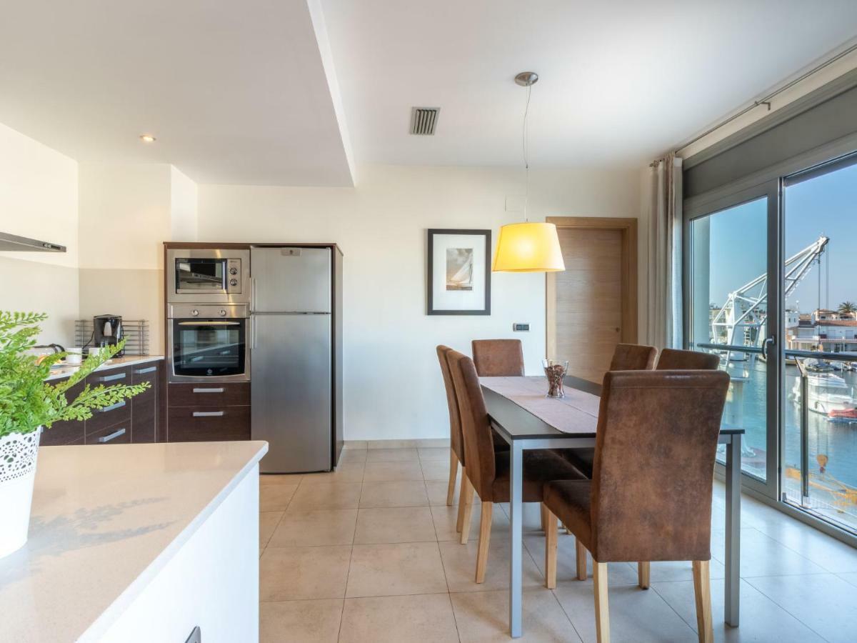 Apartment Del Port-1 By Interhome Empuriabrava Eksteriør bilde